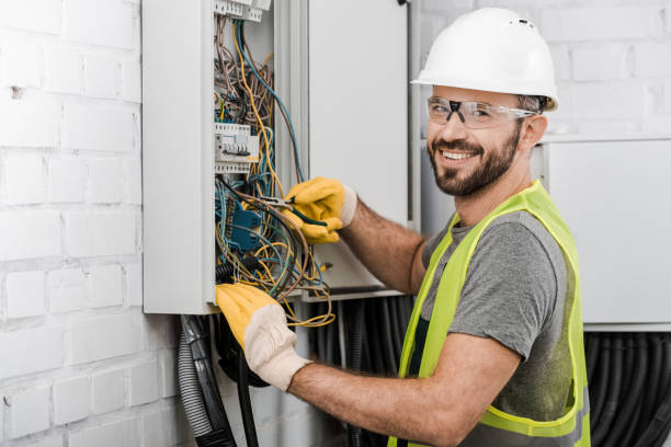 Best Electrical Outlet Repair  in Comstock Northwest, MI